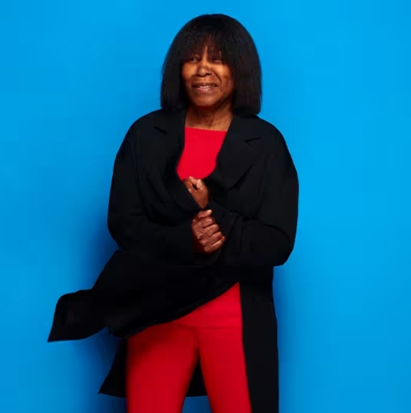 JOAN ARMATRADING RELEASES NEW ALBUM, HOW DID THIS HAPPEN AND WHAT DOES IT NOW MEAN(图1)